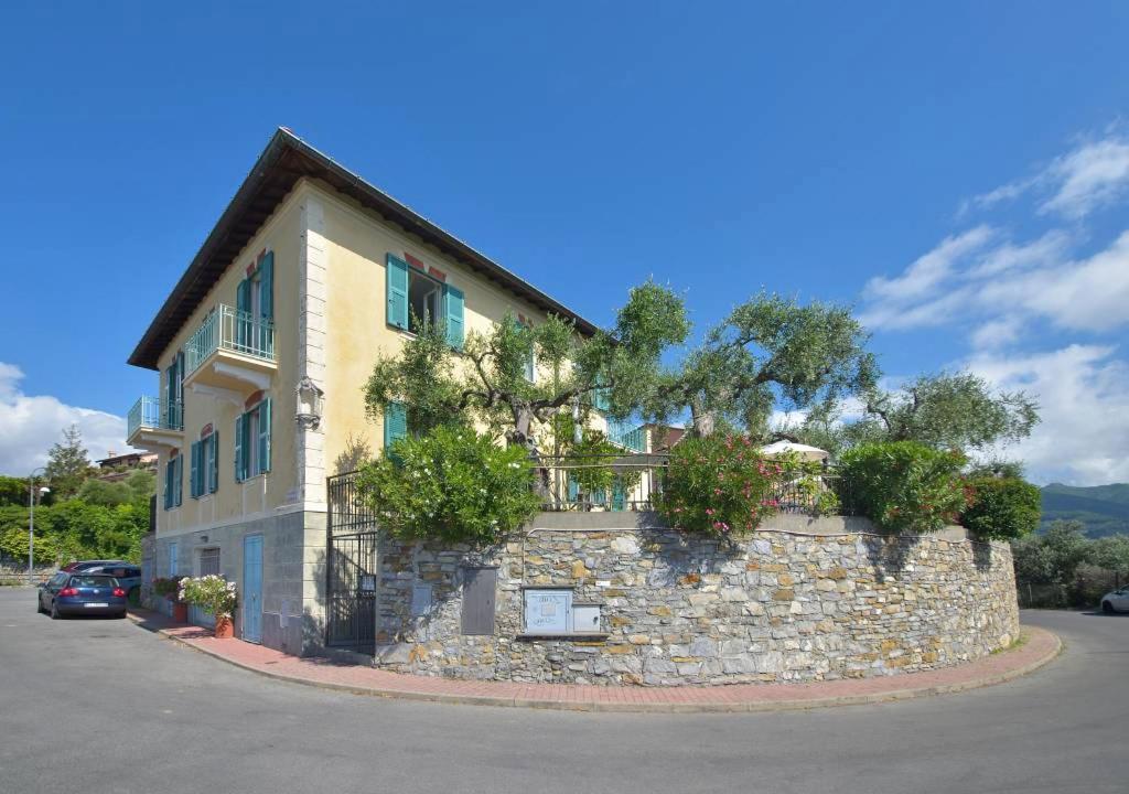 Andromeda Flexyrent Rapallo